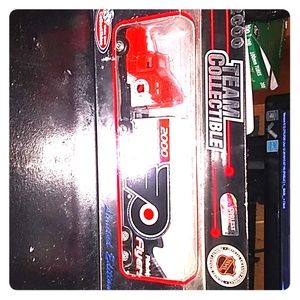 Flyers collectible